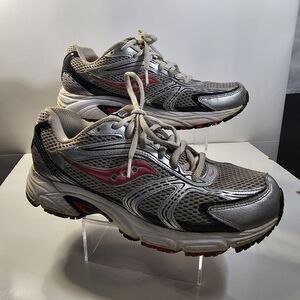 Saucony Oasis Silver Womens Running Shoes Size 9.5